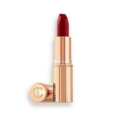 Charlotte Tilbury Matte Revolution Lipstick – Long-Lasting Matte Lipstick with Buildable Color, Creamy Blendable Formula & Lip-Loving Ingredients